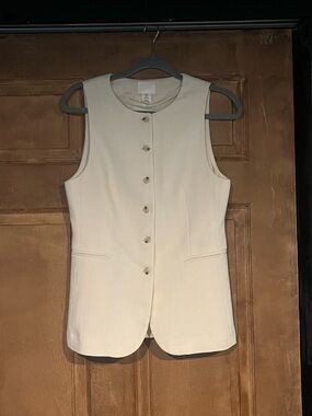 H&M Cream Textured Sleeveless Button Vest